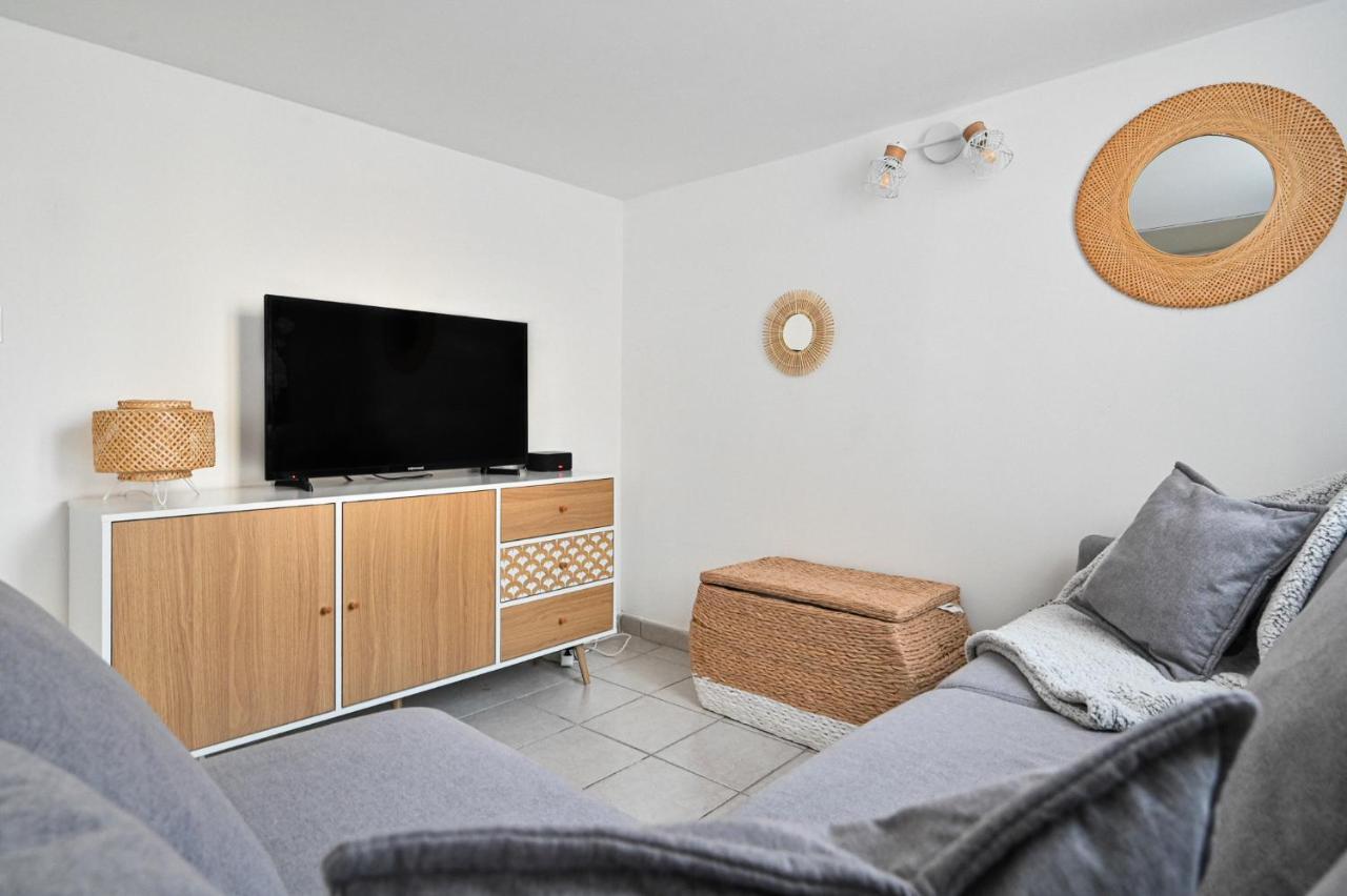 Jolie Appartement Climatise 라시오타 외부 사진
